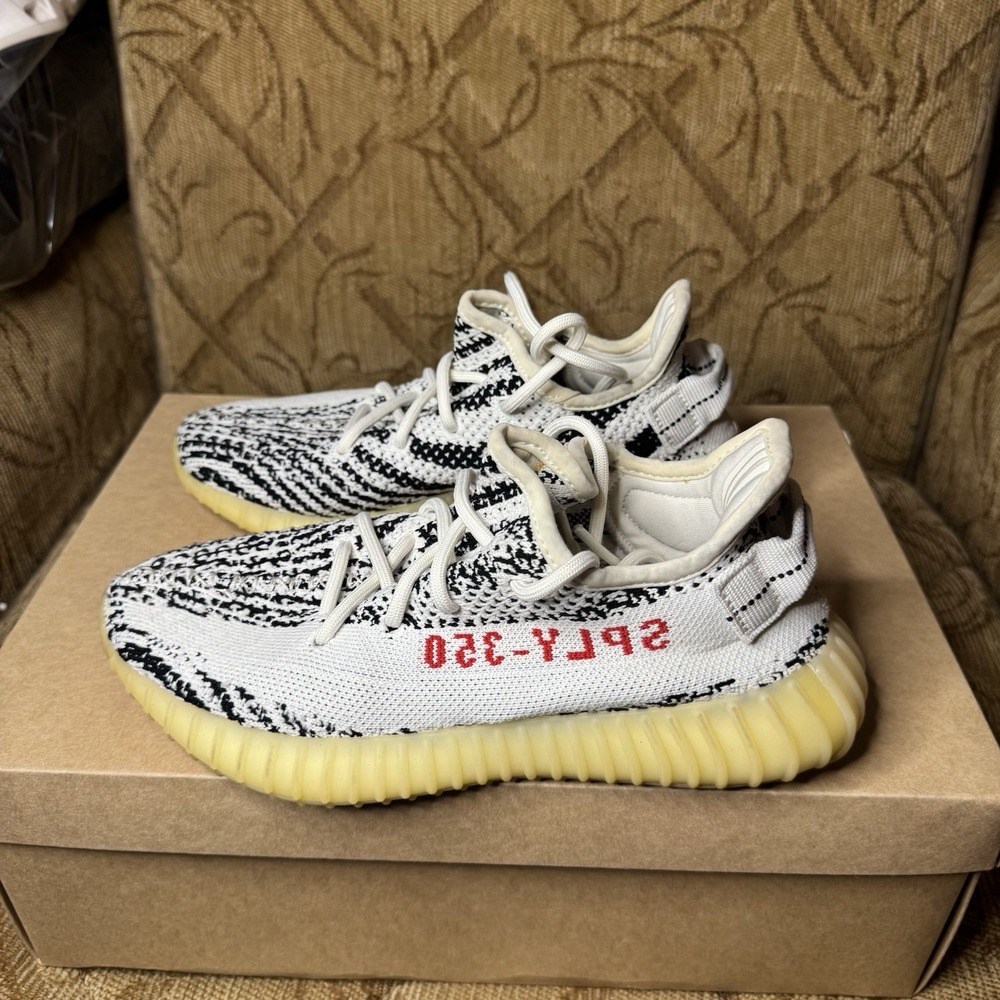 ADIDAS YEEZY BOOST 350 V2 ZEBRA Men's 5 Used no box